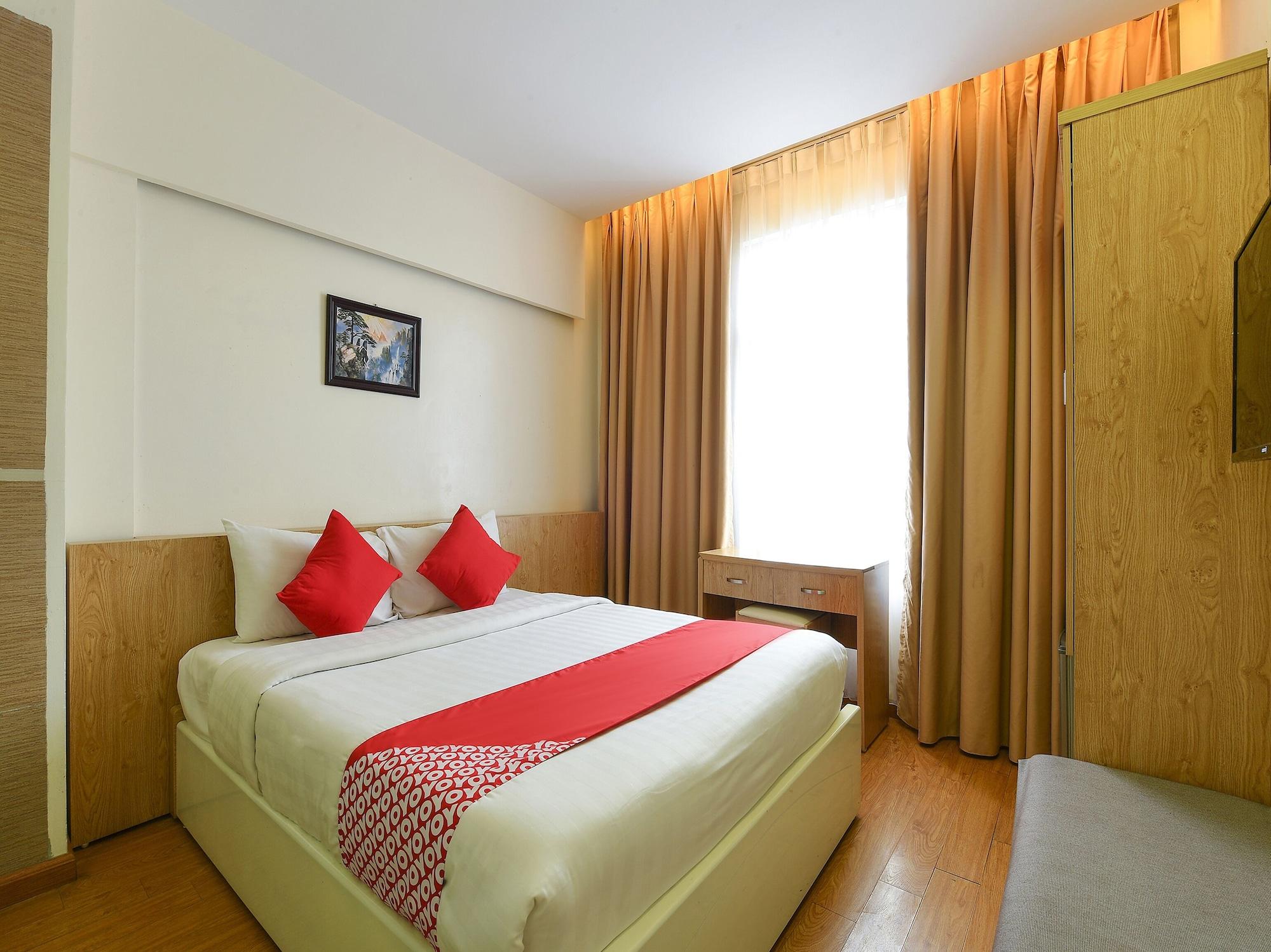 Oyo 210 Saki Hotel Hanoi Buitenkant foto